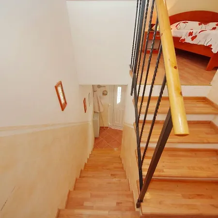 Apartments Dino זבלה