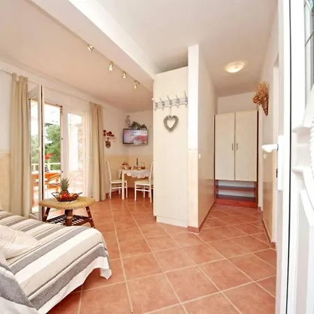 דירה Apartments Dino *