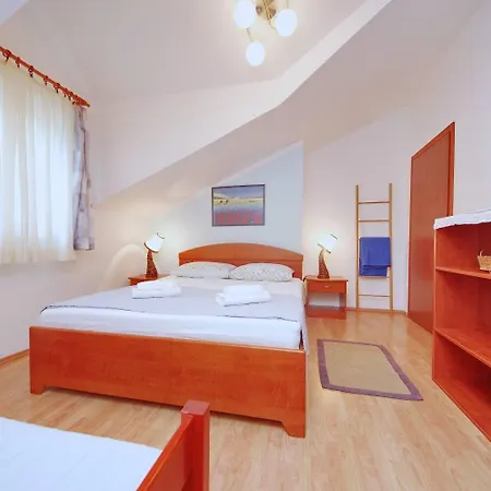 Apartments Dino זבלה