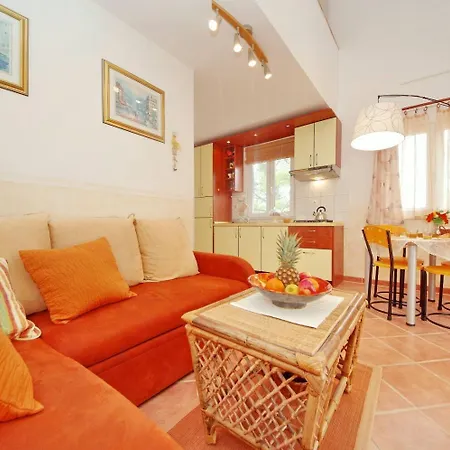 דירה Apartments Dino זבלה